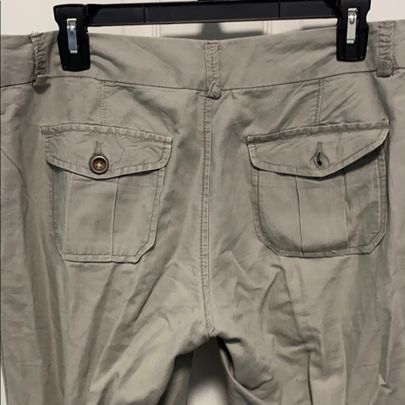 Pants - Picture 4 of 4